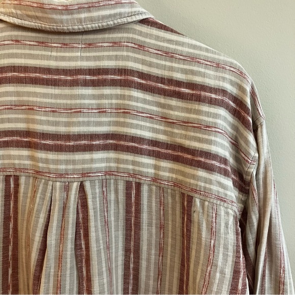 Community Button Up Baggy Shirt - Picture 2 of 7